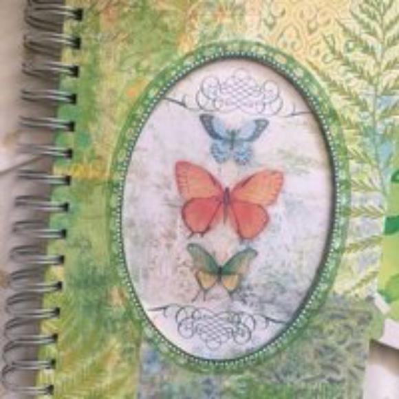 COPY - Lot Of 2 Green Butterfly Leaf Notebooks - Picture 7 of 7